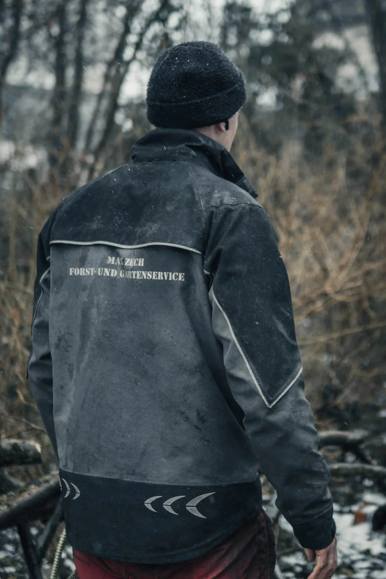 Professionelles Team Forstservice Max Zech Mitarbeiter in Forst-Schutzkleidung mit Firmenlogo | Max Zech